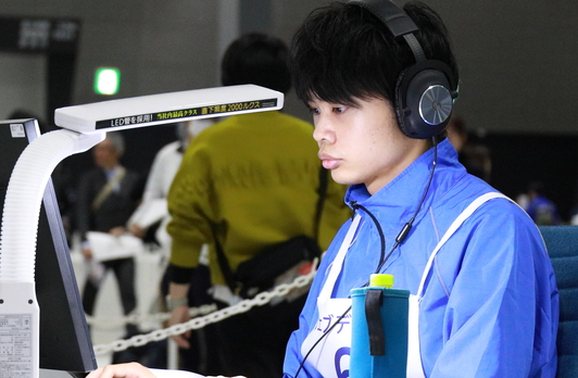 【銅賞】ウェブデザイン 佐藤　琢磨 選手